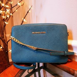Authentic Michael Kors Crossbody